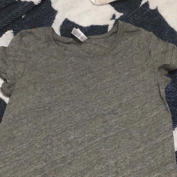 Gray tee - Picture 1 of 2
